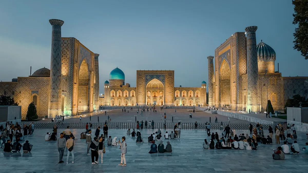 uzbekistan 1 million tourists april
